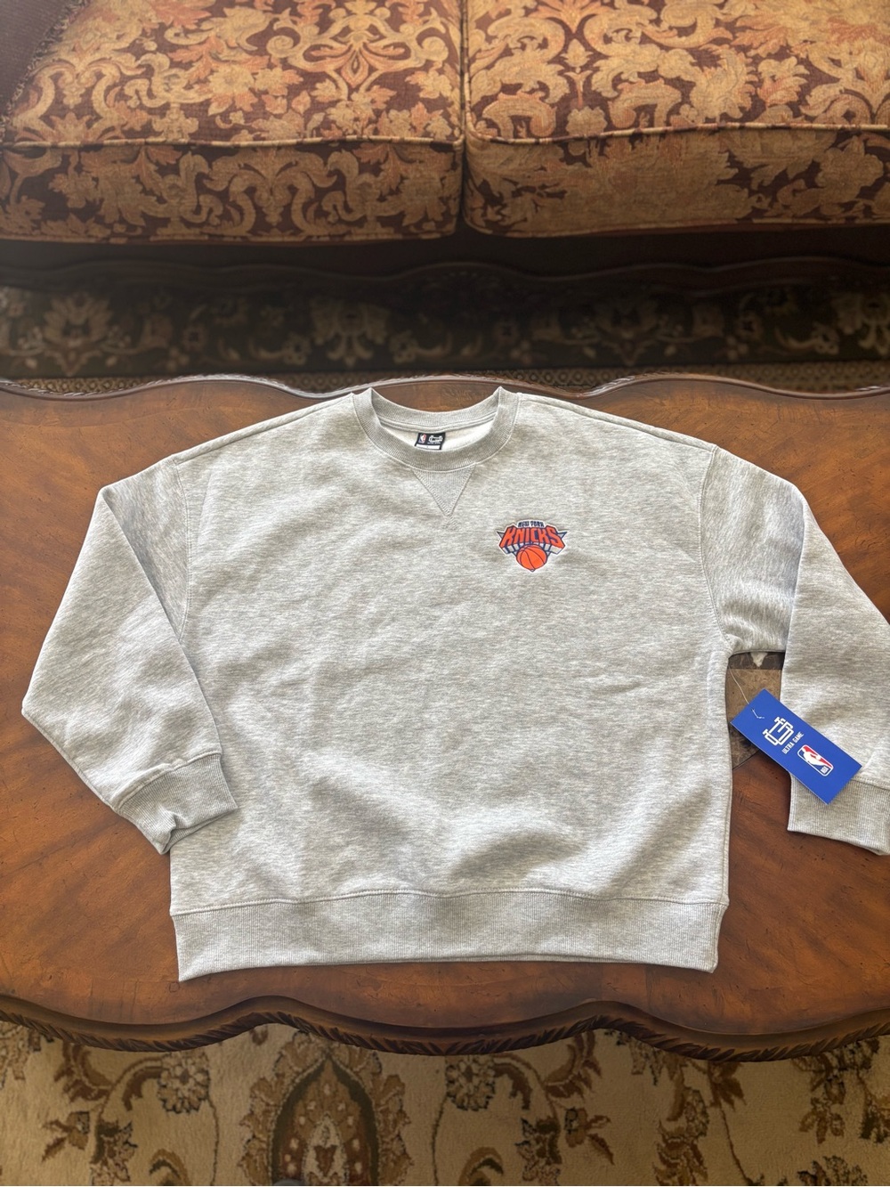 Women’s New York Knicks Ultra Game Brand Gray Crewneck Sweatshirt Size Large